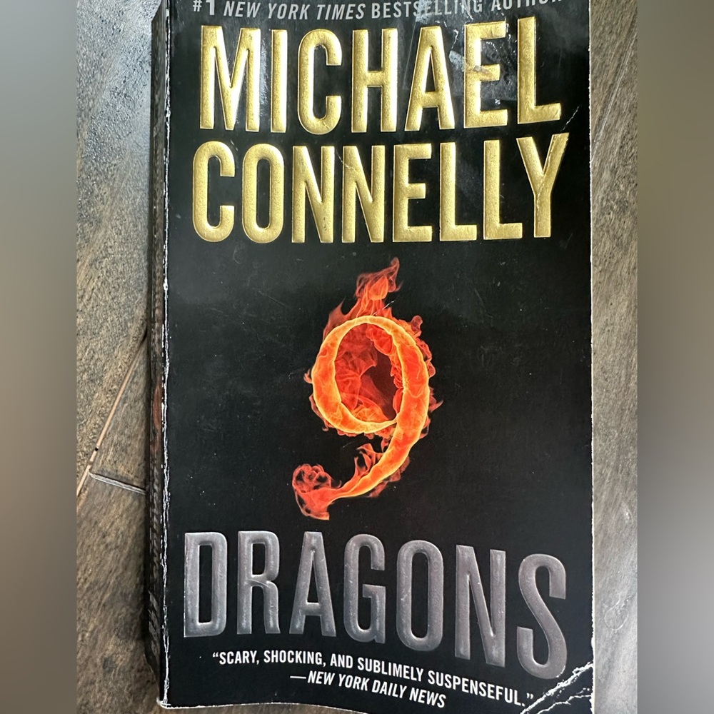 Michael Connelly '9 Dragons' Book Paperback